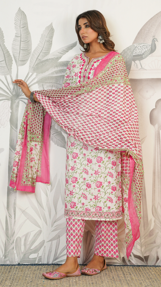 Gulaabo White & Pink Floral Printed Cambric Cotton Kurta Set
